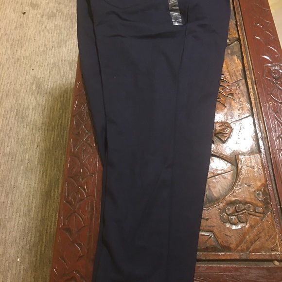 Leggings - Picture 2 of 5